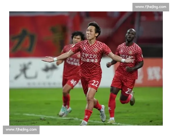 足球与舞蹈的完美碰撞!辽宁铁人啦啦队丝滑转场视频引爆社媒